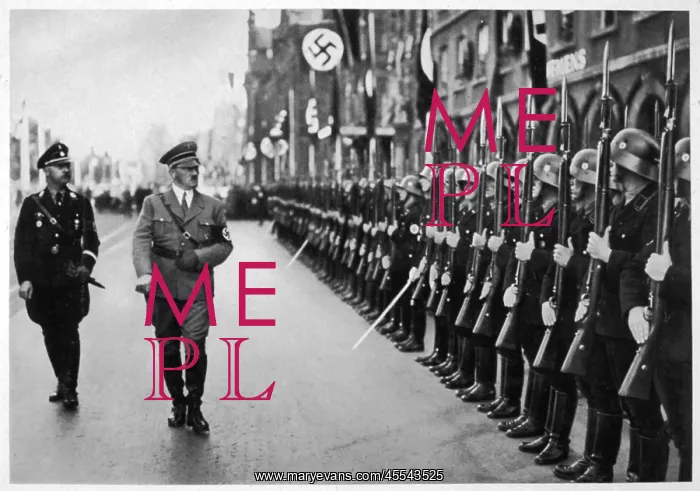 : Adolf Hitler - Nuremberg - 1935 : Adolf Hitler - Nuremberg - 1935