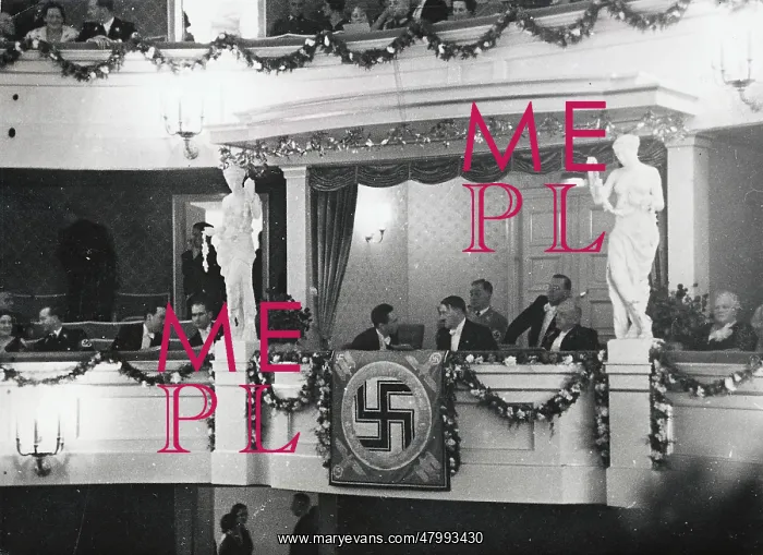 : Adolf Hitler at opening of first state opera, Munich : Adolf Hitler at opening of first state opera, Munich