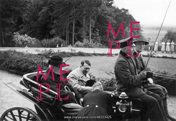 : Adolf Hitler with Paul von Hindenburg, 1933 : Adolf Hitler with Paul von Hindenburg, 1933