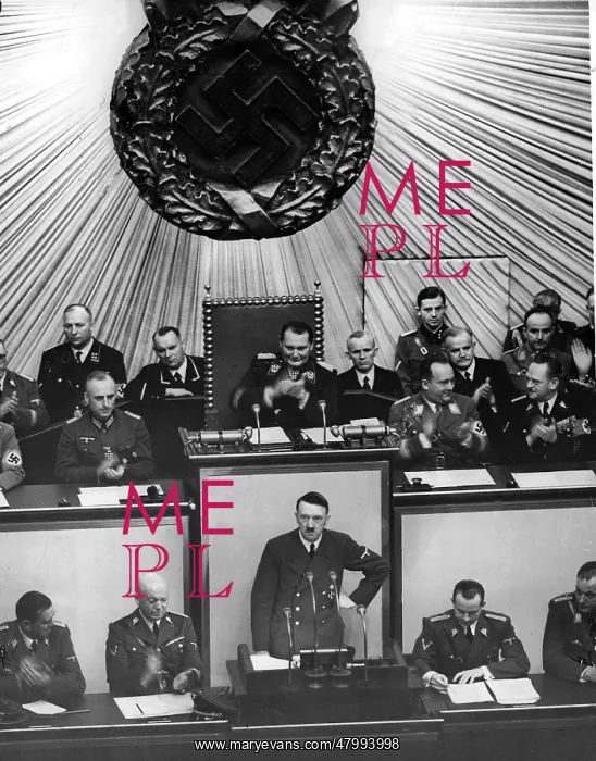 : Adolf Hitler pauses during speech, Berlin, Germany, WW2 : Adolf Hitler pauses during speech, Berlin, Germany, WW2