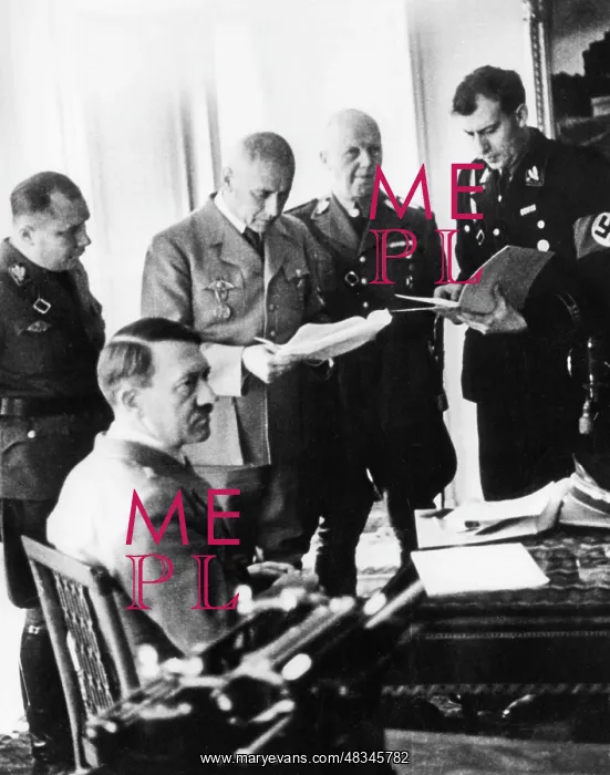 : Adolf Hitler in Prague, 1939 : Adolf Hitler in Prague, 1939
