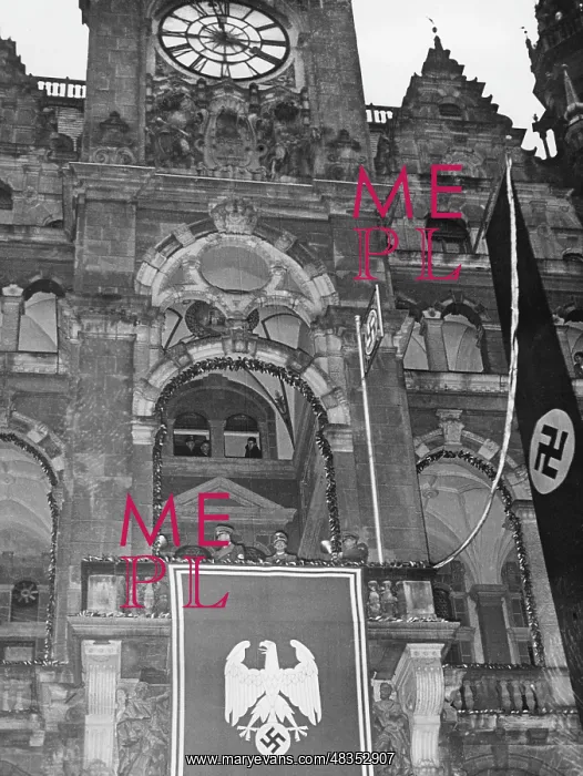 : Adolf Hitler in Reichenberg, 1938 : Adolf Hitler in Reichenberg, 1938