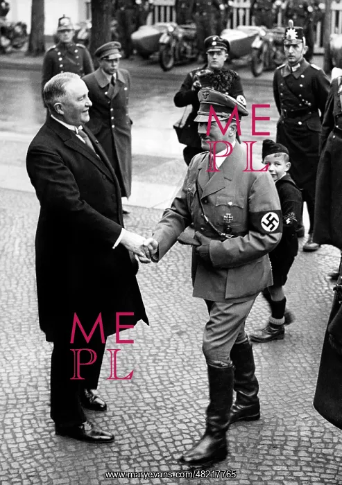 : Adolf Hitler with Robert Allmers 1935 : Adolf Hitler with Robert Allmers 1935