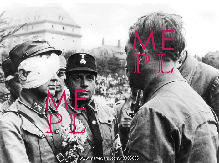 : Adolf Hitler with an SA man (left) and an SS man : Adolf Hitler with an SA man (left) and an SS man