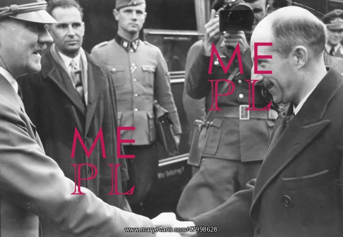 : Adolf Hitler shakes hands during a visit by Czar Boris : Adolf Hitler shakes hands during a visit by Czar Boris