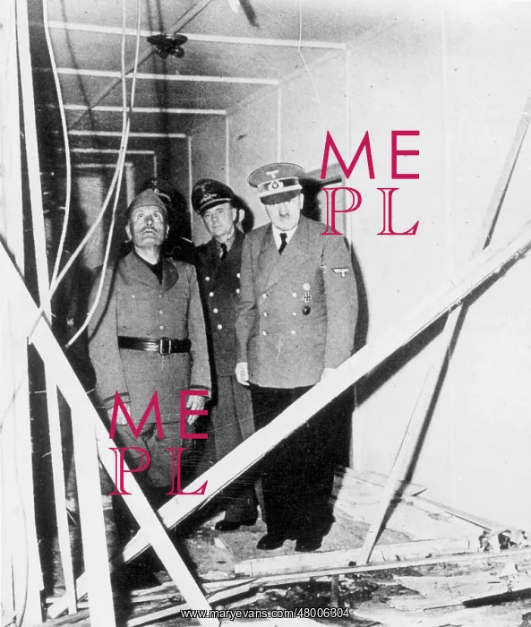 : Adolf Hitler shows Benito Mussolini the ruins of the barrack : Adolf Hitler shows Benito Mussolini the ruins of the barrack