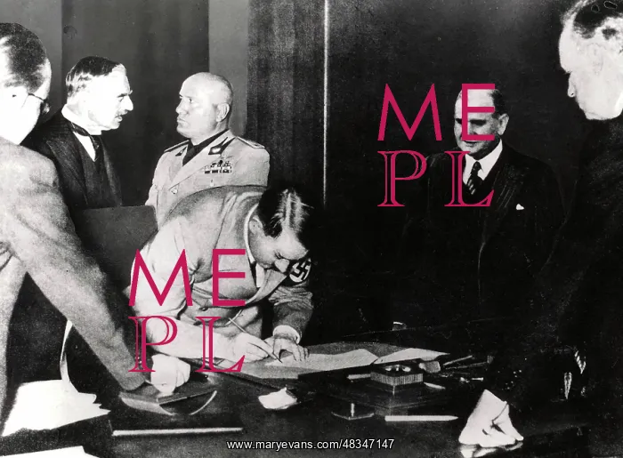 : Adolf Hitler at the signing of the Munich Agreement, 1938 : Adolf Hitler at the signing of the Munich Agreement, 1938