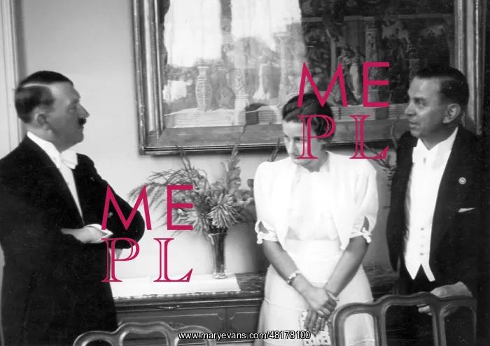 : Adolf Hitler with Verena Wagner and Julius Schaub : Adolf Hitler with Verena Wagner and Julius Schaub