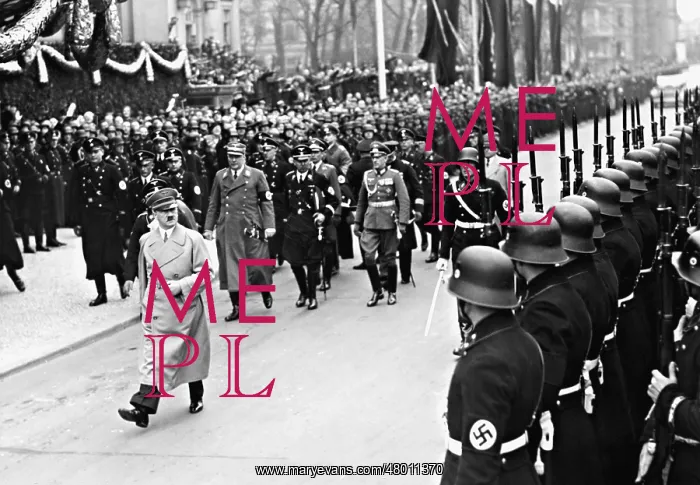 : Adolf Hitler on the way to the Reichstag session in the Krol : Adolf Hitler on the way to the Reichstag session in the Krol
