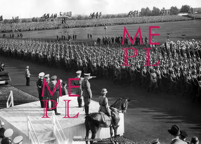 : Adolf Hitler and Werner von Blomberg on the Day of the W : Adolf Hitler and Werner von Blomberg on the Day of the W