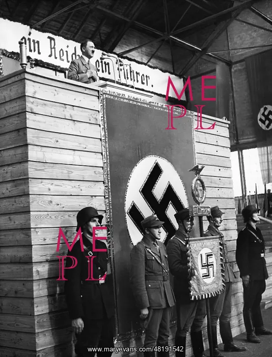 : Adolf Hitler in front of workers in Graz, 1938 : Adolf Hitler in front of workers in Graz, 1938