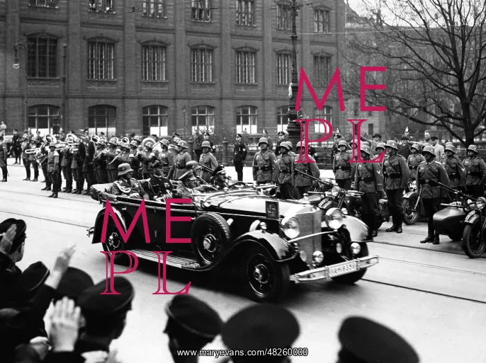: Adolf Hitler's 47th birthday, 1937 : Adolf Hitler's 47th birthday, 1937