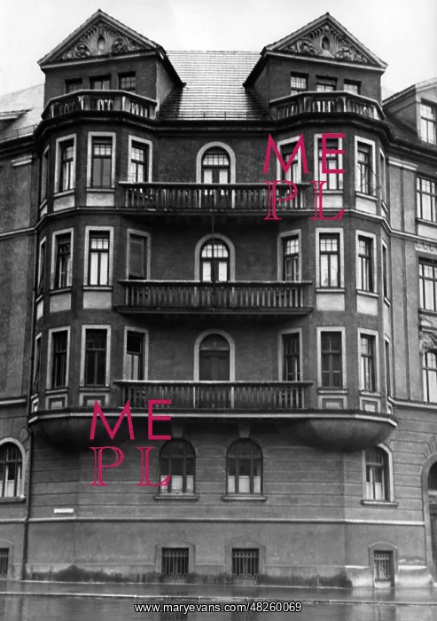 : Adolf Hitler's apartment : Adolf Hitler's apartment