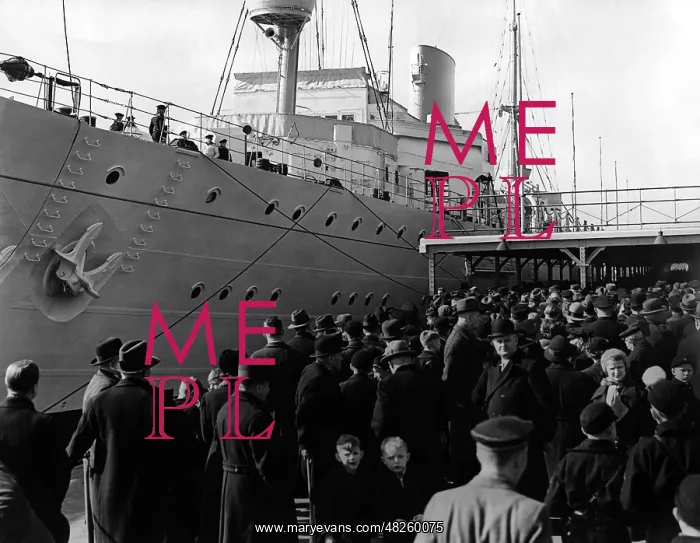 : Adolf Hitler's Yacht, 1938 : Adolf Hitler's Yacht, 1938