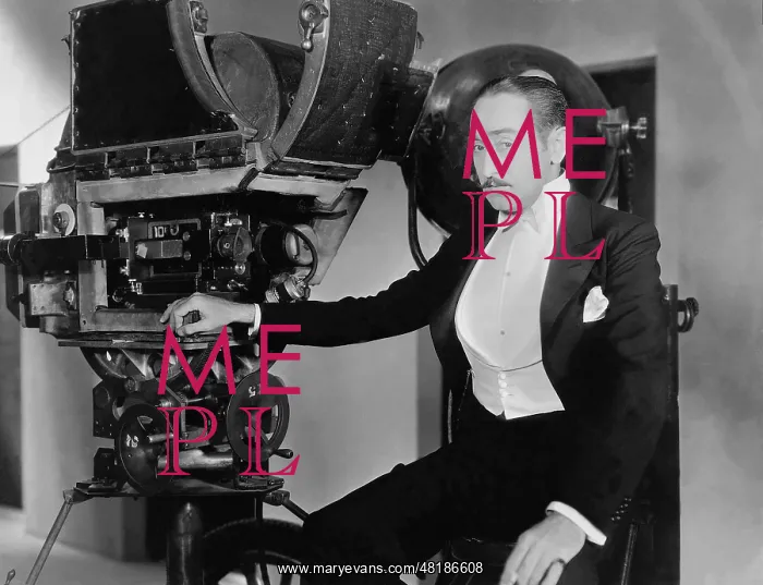 : Adolphe Menjou, 1930 : Adolphe Menjou, 1930