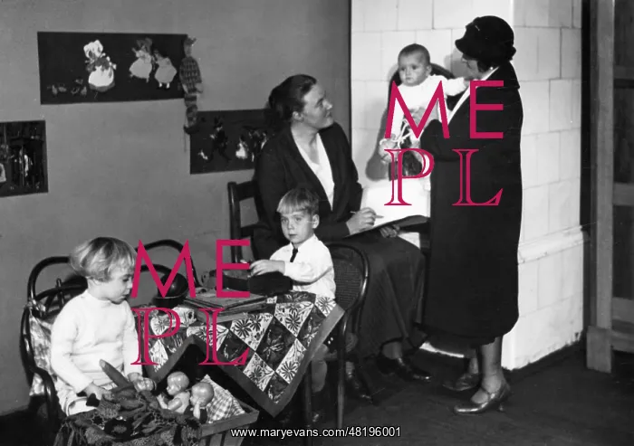 : In the adoption office in Berlin, 1931 : In the adoption office in Berlin, 1931