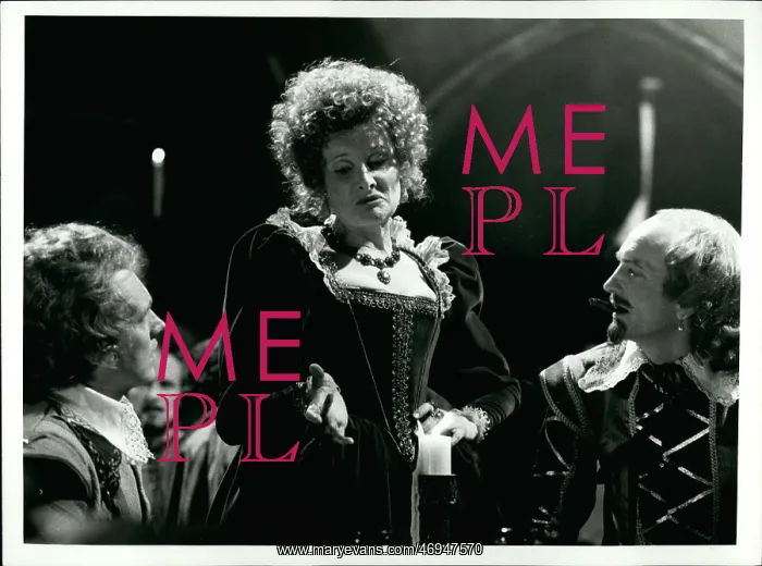 : Adrienne Corri as Mistress Overdone in BBC Shakespeare : Adrienne Corri as Mistress Overdone in BBC Shakespeare