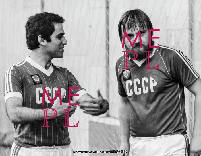 : In advance of Super-Final Chess Match : In advance of Super-Final Chess Match