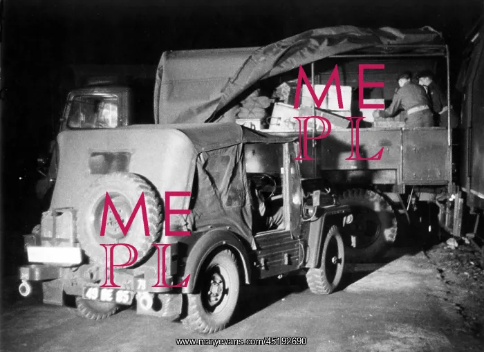 : Advance unit of a new British rocket-regiment arrives in Ger : Advance unit of a new British rocket-regiment arrives in Ger