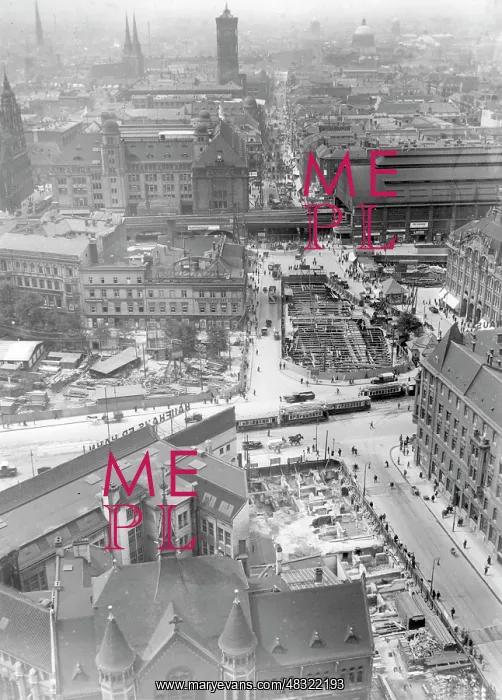 : Aerial view of the Alexanderplatz in Berlin, 1928 : Aerial view of the Alexanderplatz in Berlin, 1928