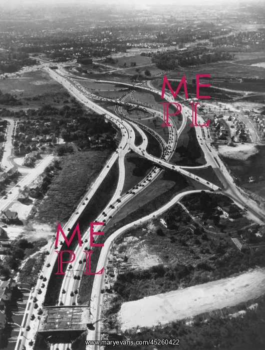: Aerial view of limited access highway on Long : Aerial view of limited access highway on Long