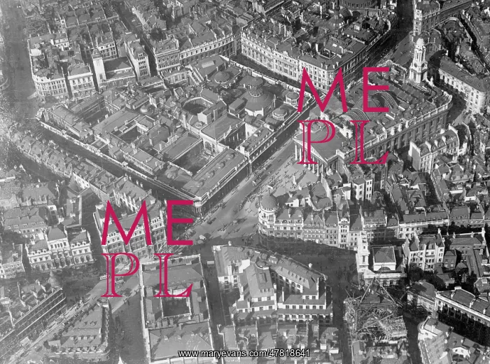 : An aerial view of The Old Lady of Threadneedle Street : An aerial view of The Old Lady of Threadneedle Street