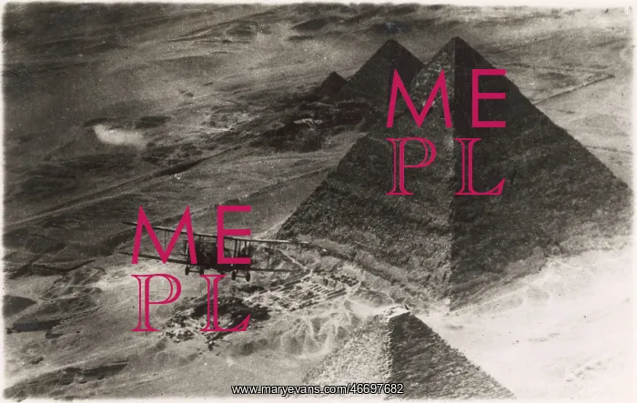  : Aerial View of the Pyramids of Giza, Cairo, Egypt