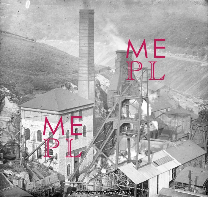 : Aerial view of Tirpentwys Colliery, Pontypool, South Wales : Aerial view of Tirpentwys Colliery, Pontypool, South Wales