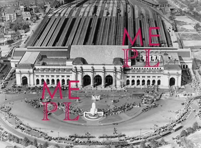 : Aerial view of Union Station in Washington, D.C : Aerial view of Union Station in Washington, D.C