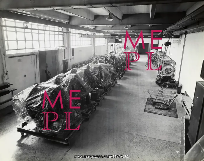 : Aero Engine in Dust Proof Covers in the Headquarters of ? : Aero Engine in Dust Proof Covers in the Headquarters of ?