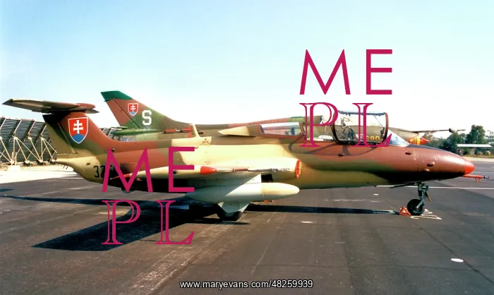 : Aero L-29 Delfin 3250 : Aero L-29 Delfin 3250