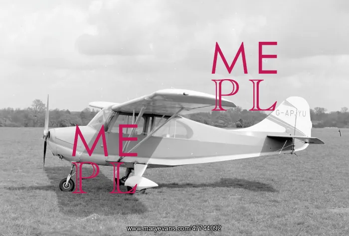 : Aeronca Champion 7FC G-APYU : Aeronca Champion 7FC G-APYU