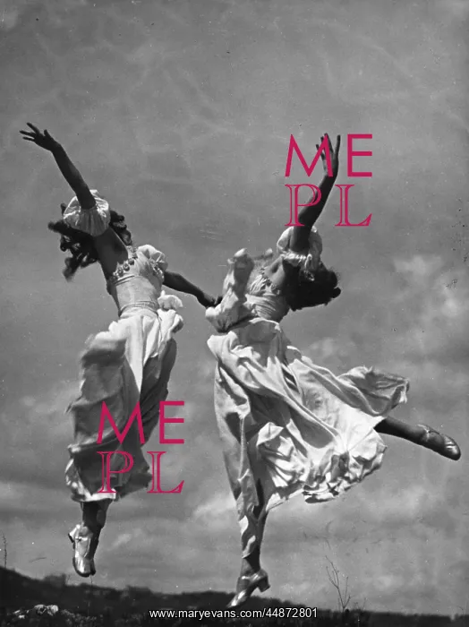  : AESTHETIC DANCERS