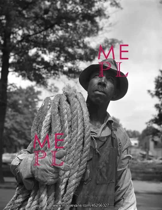 : African American construction worker, June 1942 : African American construction worker, June 1942