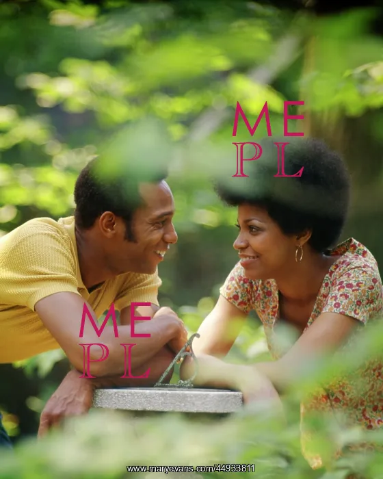 : African American Couple Talking Face to Face : African American Couple Talking Face to Face