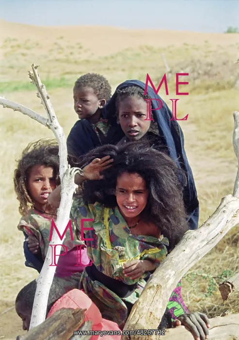 : African children, 1996 : African children, 1996