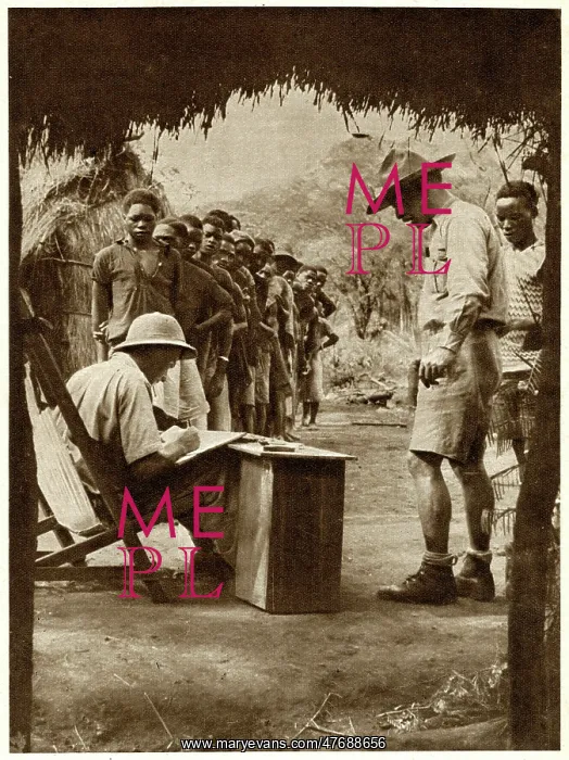 : African labourers lined up to receive their wages : African labourers lined up to receive their wages