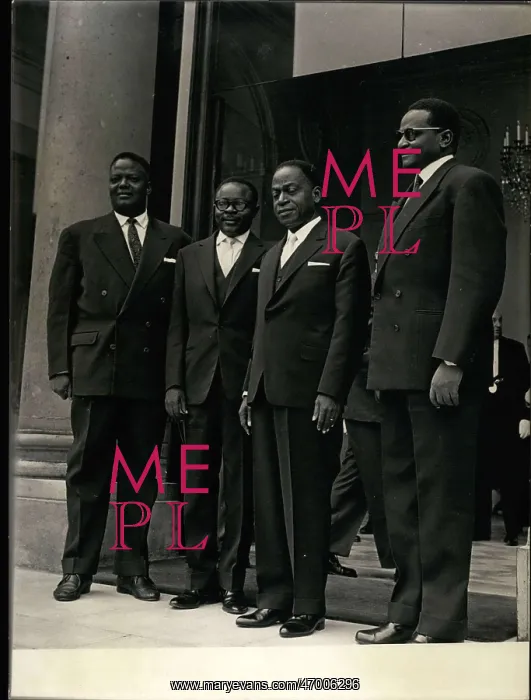 : Four African leaders requesting independence, in Paris : Four African leaders requesting independence, in Paris