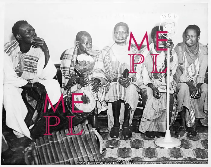  : AFRICAN RADIO BROADCAST