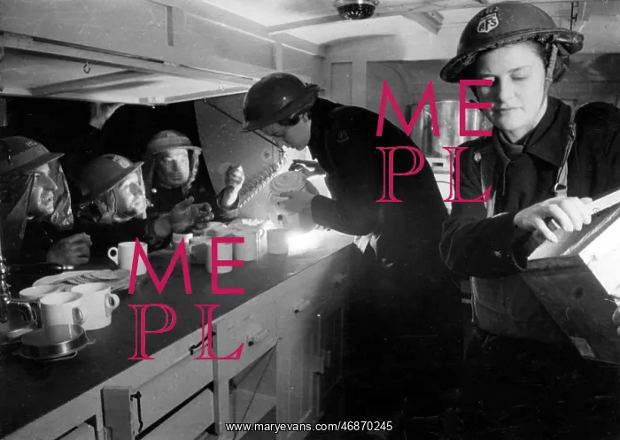 : AFS women working in mobile kitchen, WW2 : AFS women working in mobile kitchen, WW2