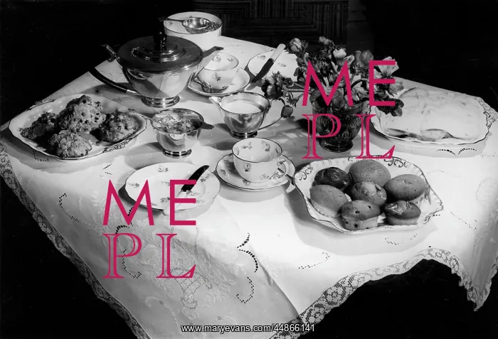 : AFTERNOON TEA & CAKES : AFTERNOON TEA & CAKES