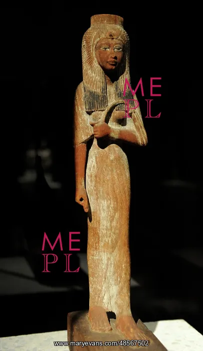: Ahmose-Nefertari. Queen of Egypt. Statue : Ahmose-Nefertari. Queen of Egypt. Statue