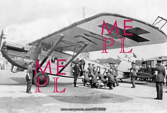 : Air ambulance, 1930 : Air ambulance, 1930