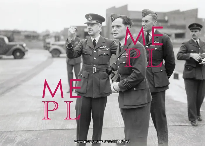 : Air Marshal Lord Hugh Dowding (Left) with Group Captain ? : Air Marshal Lord Hugh Dowding (Left) with Group Captain ?