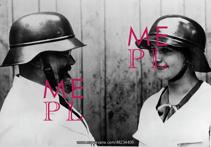 : Air protection helmets are being presented, 1938 : Air protection helmets are being presented, 1938