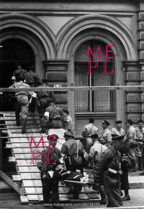 : Air raid drill in Berlin, 1937 : Air raid drill in Berlin, 1937