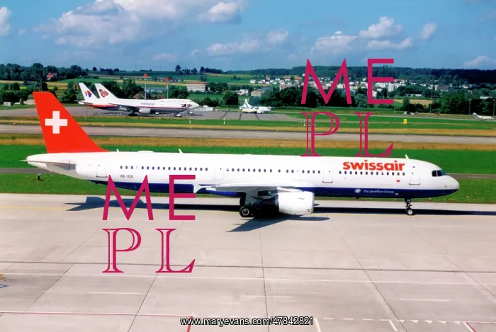 : Airbus A321-111 HB-IOE : Airbus A321-111 HB-IOE
