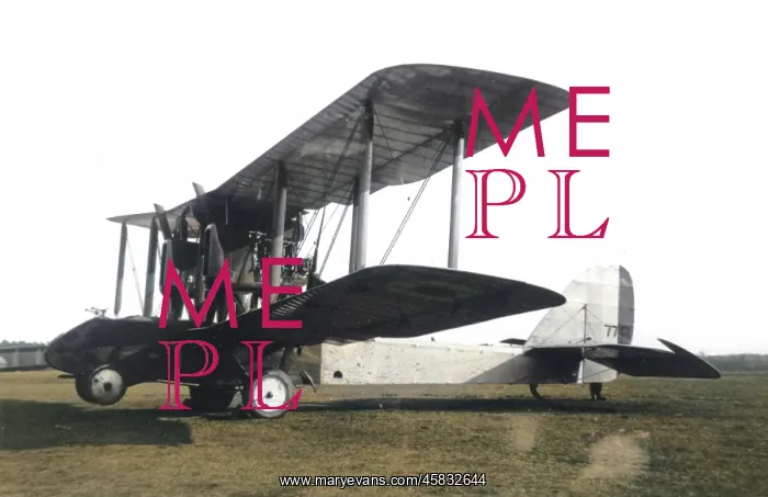 : Airco DH 3a three-seater bomber : Airco DH 3a three-seater bomber