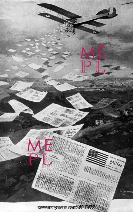 : Aircraft with propaganda flyers, 1918 : Aircraft with propaganda flyers, 1918