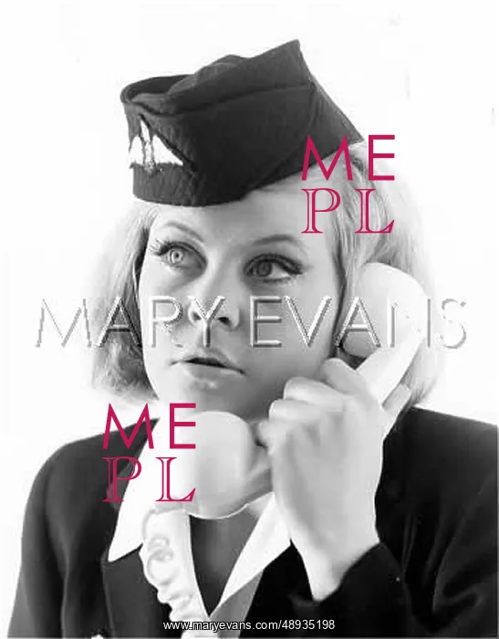 : AIRHOSTESS : AIRHOSTESS